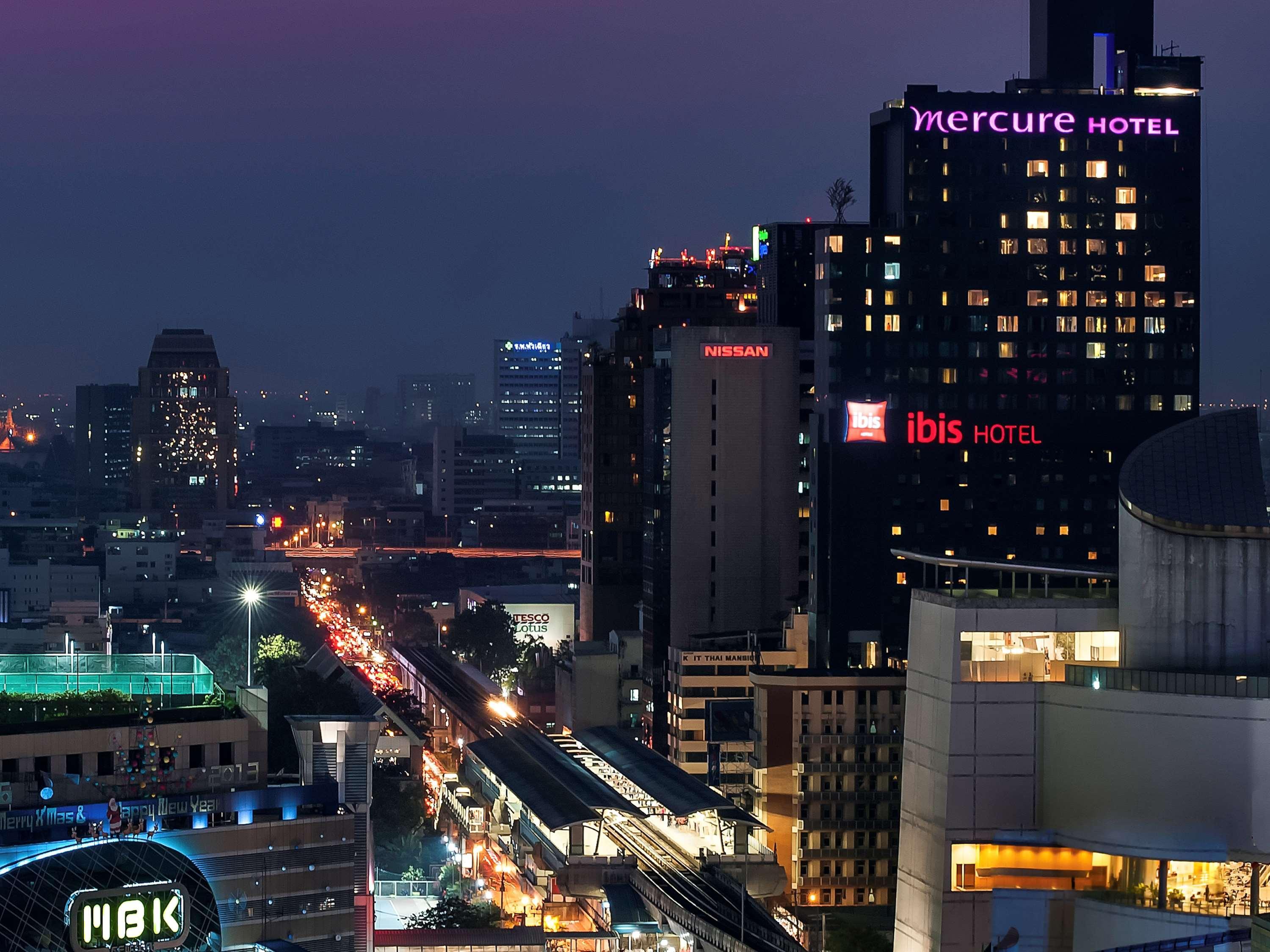 Mercure Bangkok Siam Exterior foto